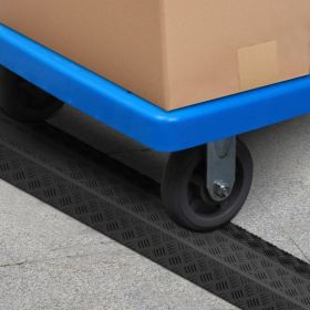 2 PCs 39 In Speed Bumps 2000 Lbs Cable Protector Ramp Drop Over Cord Cover (Option: Black)